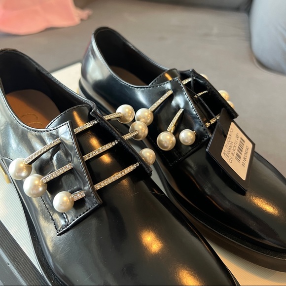 Brand new stylish Coliac loafer with pearl and crystal. - Picture 14 of 14
